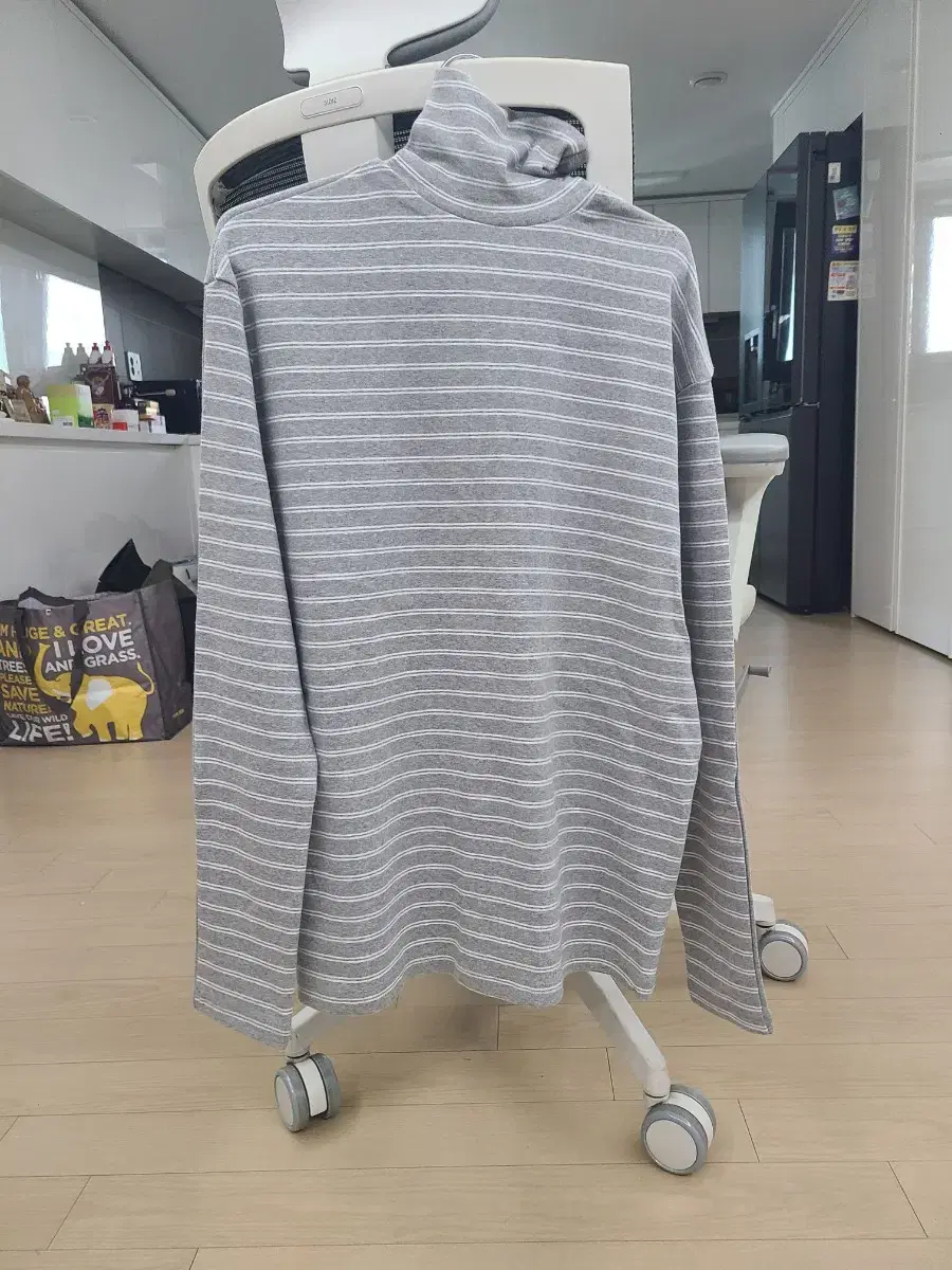 [New Product] ACHA Half-Stripe Turtleneck Long-Sleeved T-Shirt (Gray/Free)