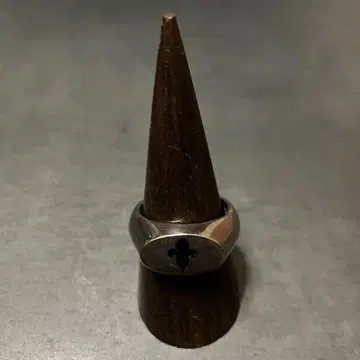 SILVER925 SEAL STAND DESIGN RING/실버 반지