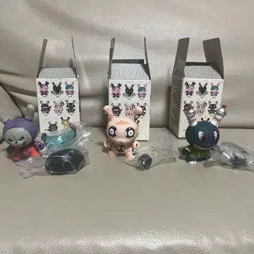 DUNNY kidrobot 3종
