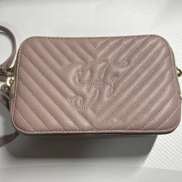 메종 드 플뢰르 트래블 퀼팅 숄더백