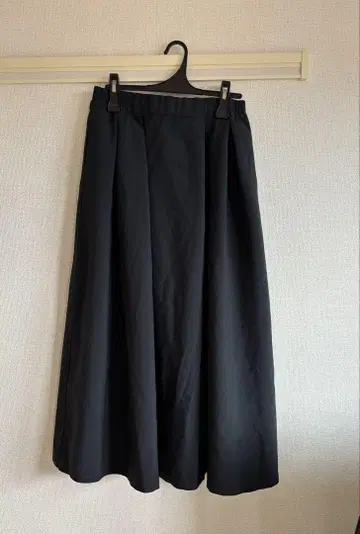 컨디션 최상 M 롱 스커트 다크 네이비