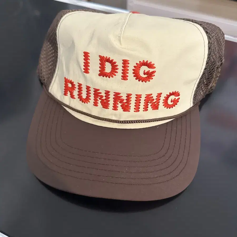 Alex Zono Running Cap Brown I dig running cap #알렉스조노 on