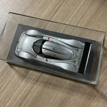 Mercedes CLR 1/43 스케일 미니카 케이스 포함