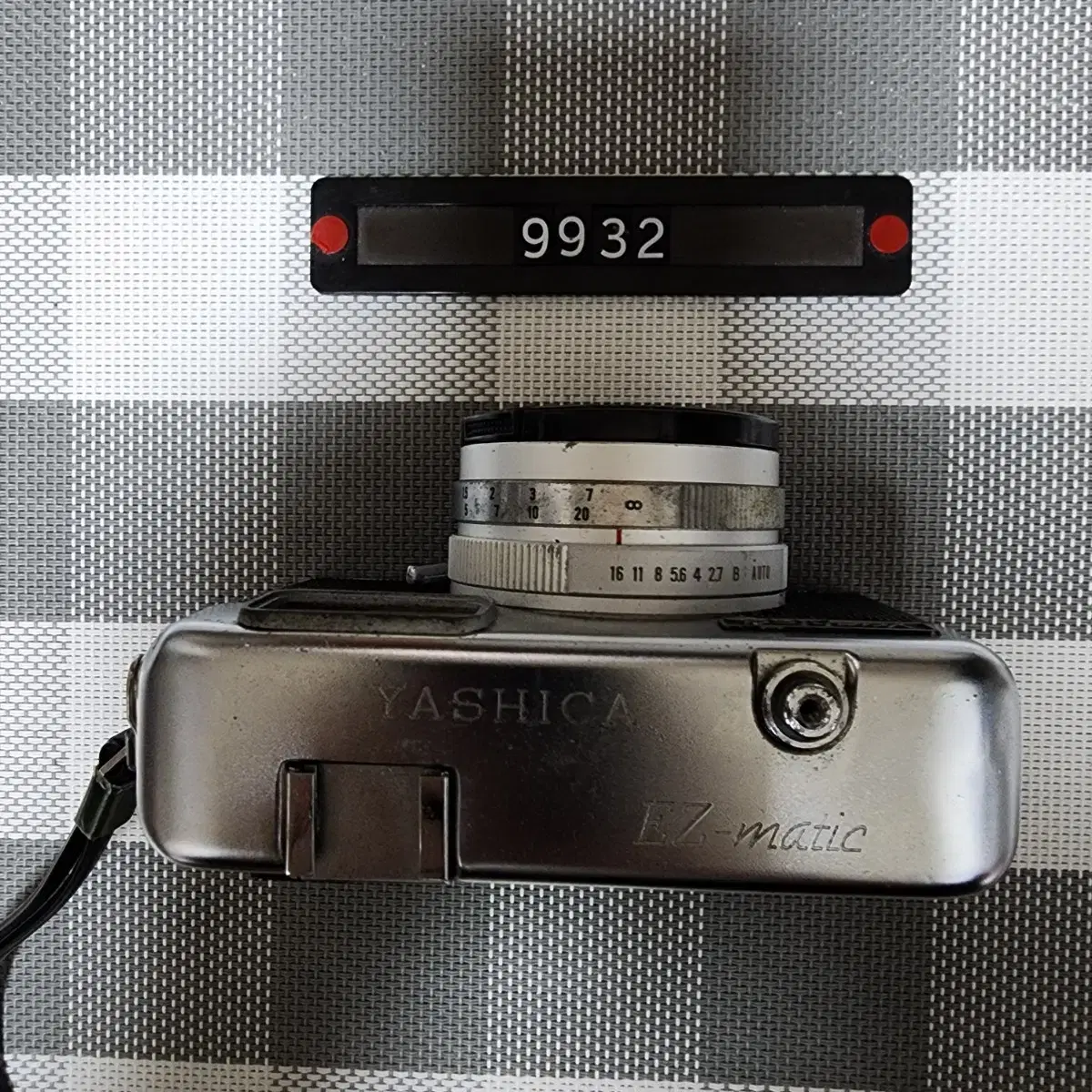 Sample Yashica Minister Yashica J 35mm Film Rangefinder Camera - Main Image