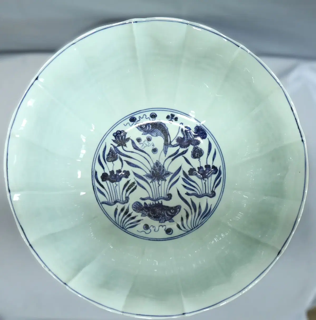 Chinese porcelain with celadon lotus-leaf design
