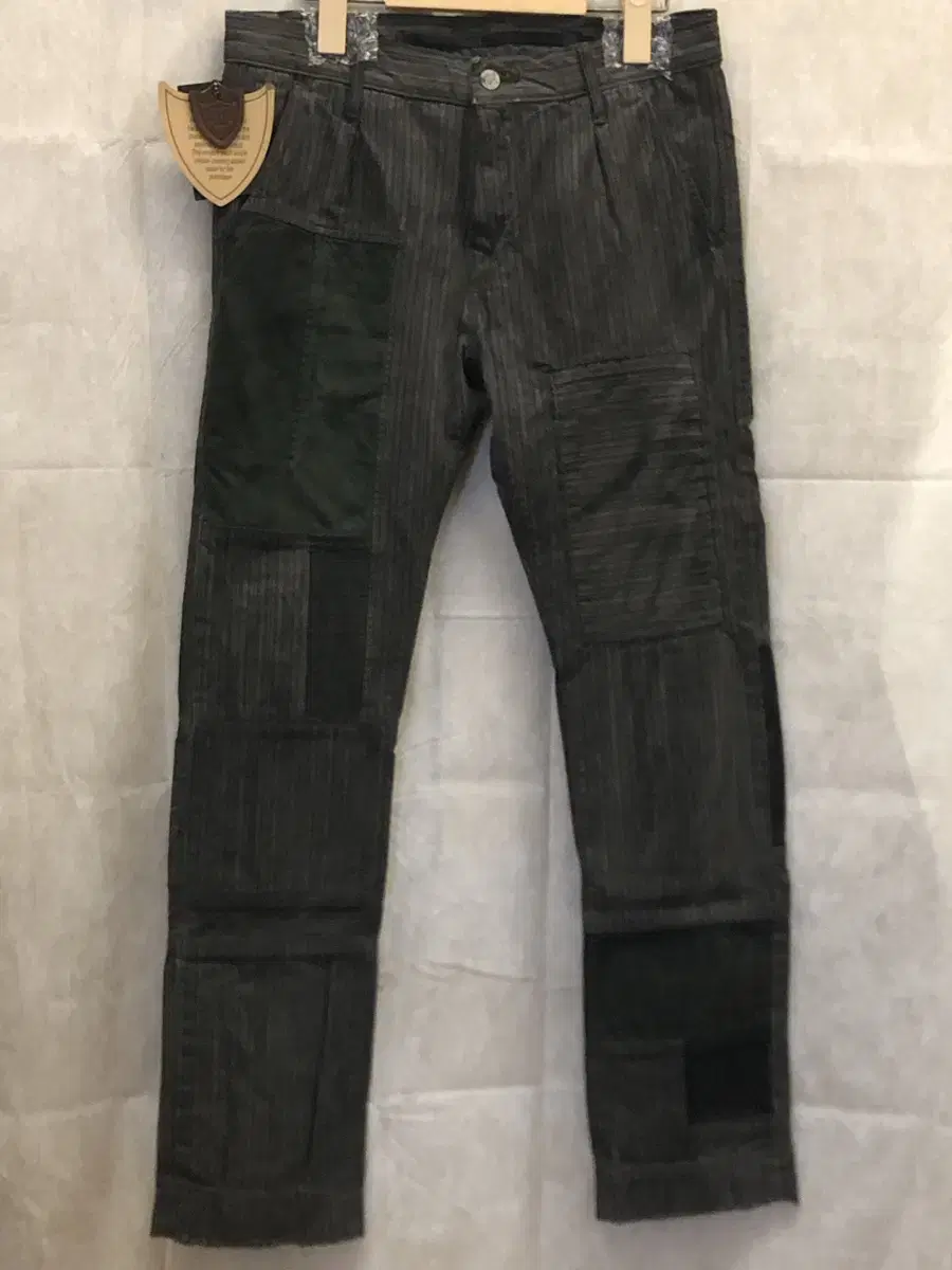 HTC Patchwork Damage Processing Slim Pants (Trousers)