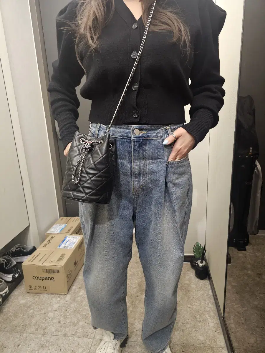 샤넬 드로우스트링 크로스 복조리 버킷백 미니