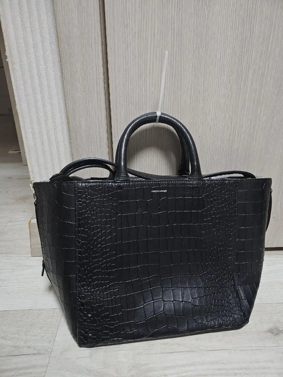 rouge&lounge 가죽 토트백