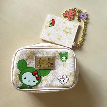 헬로키티 tokidoki 콜라보 파우치 산리오 헬로키티