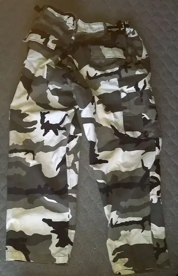 트루스펙 L-R 화이트 블랙 카모플라쥬 카고 팬츠 카모플라주 모노톤