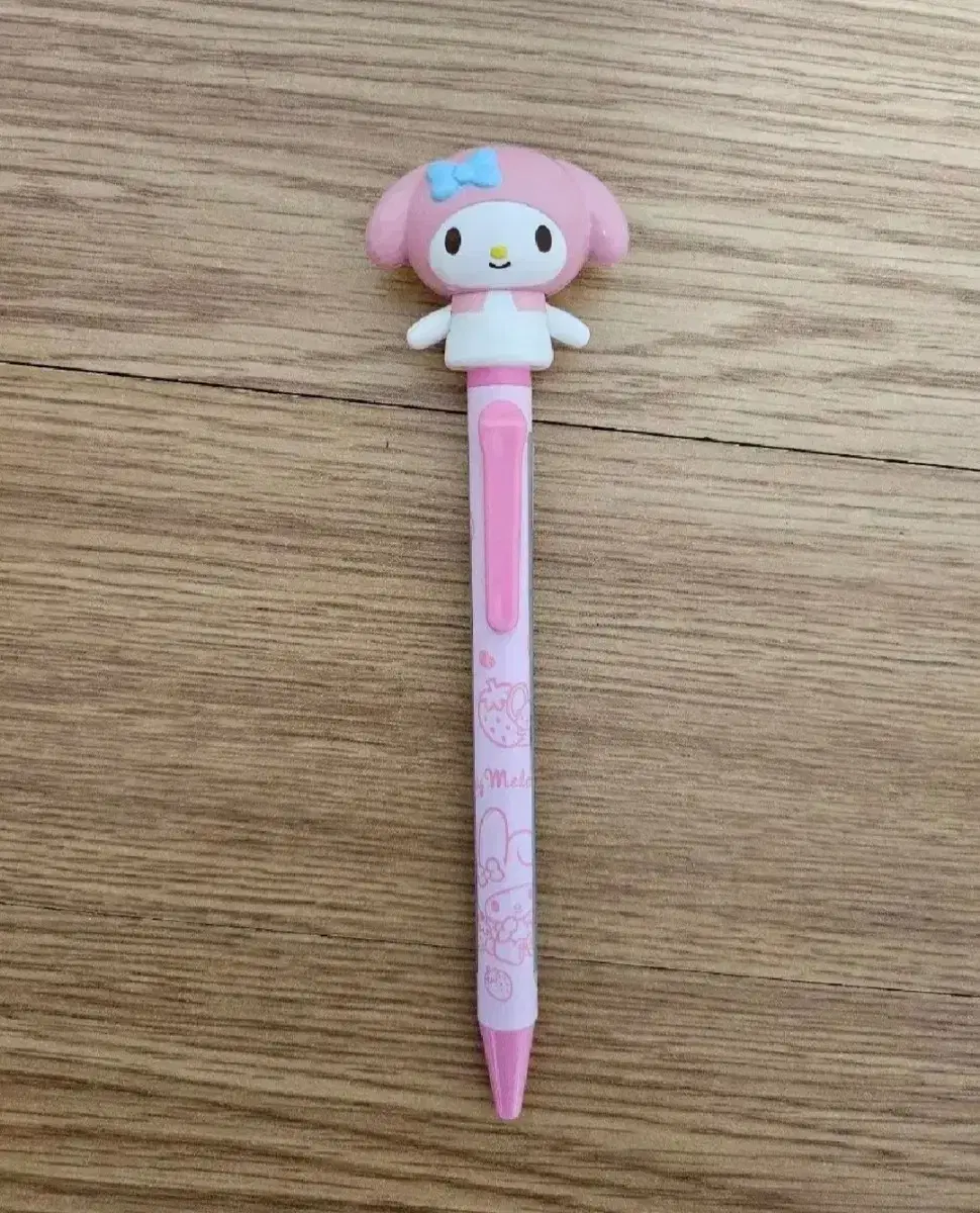 마이멜로디 액션 볼펜