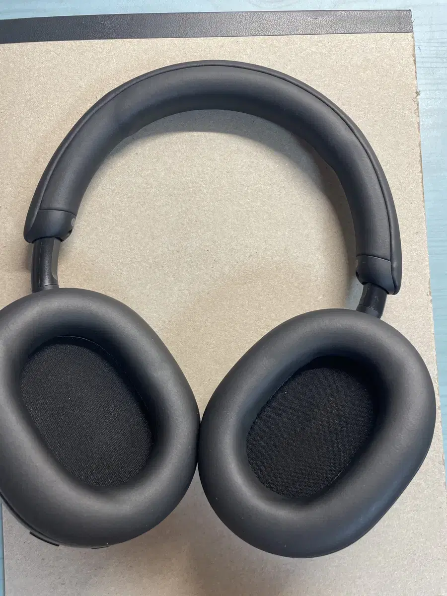 소니 Wh1000XM5 판매합니다