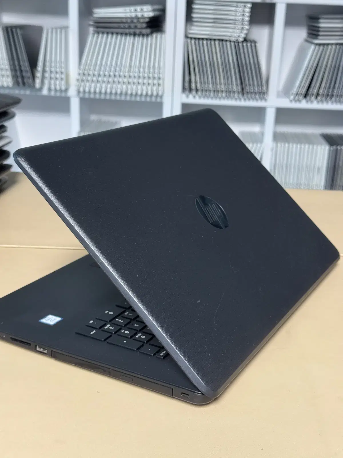 [가성비 중고 노트북] HP 17인치 17-BS049DX