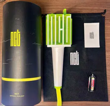 nct127 공식 응원봉 ver.1 초록색 쇠붙이