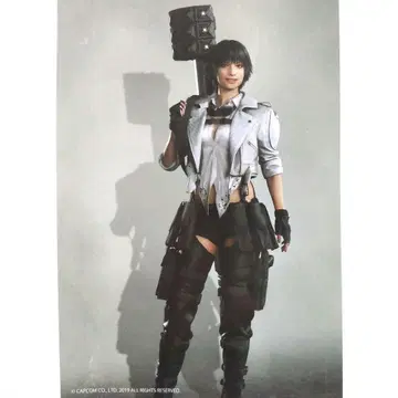 데빌 메이 크라이 레이디 Devil may cry 포스카 캡콤 카페