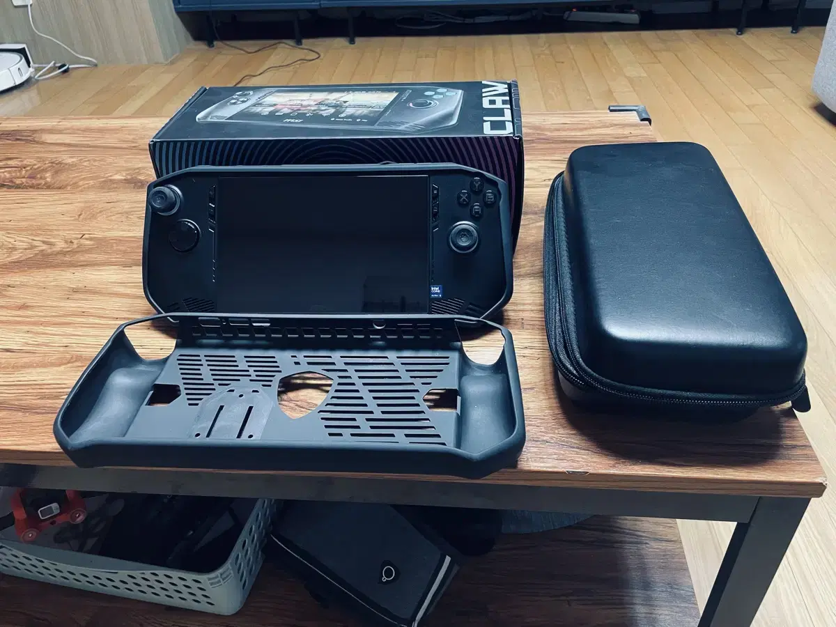 UMPC MSI 클로 A1M-U5 S급 박스 풀셋 팝니다.