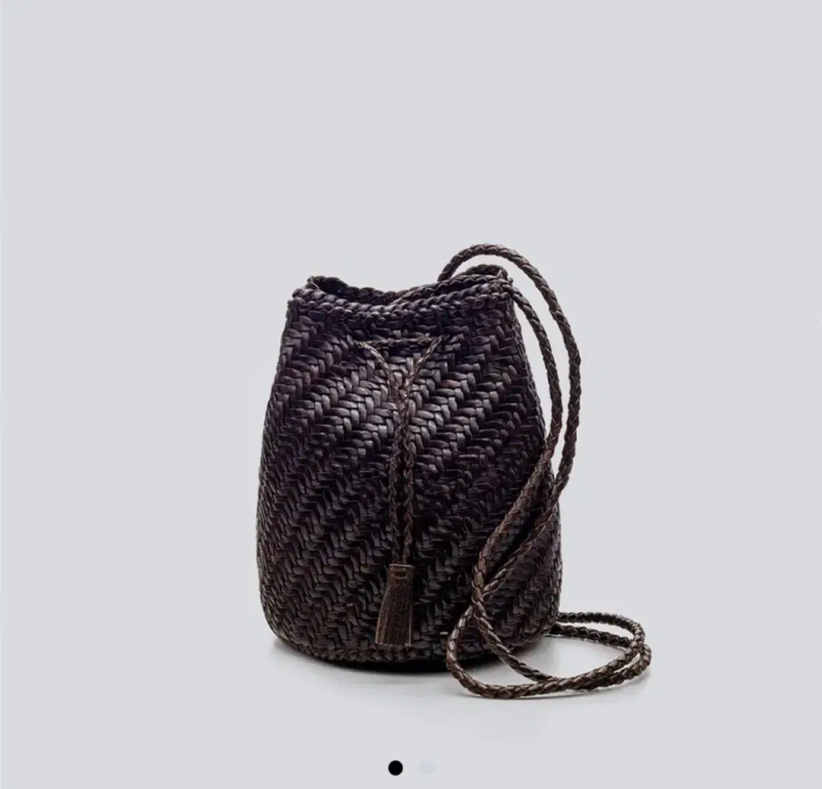 Dragon Bag Pom Pom Dark Brown