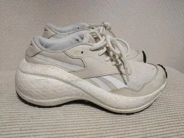 리복 메트레온 22.5cm 러닝화 여성용 스니커즈