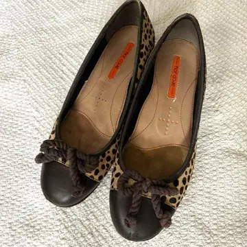 신발 레오파드 무늬 23cm