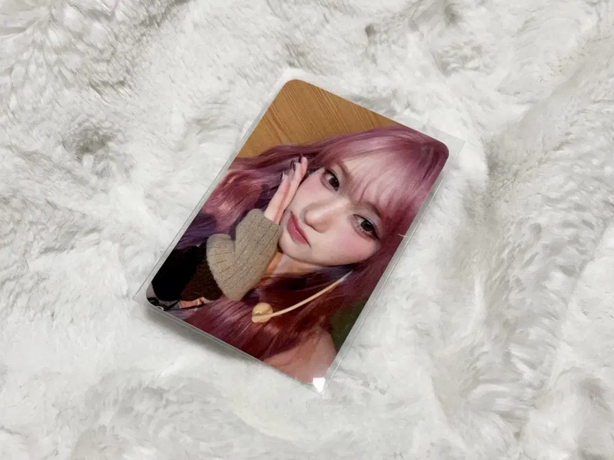 아이브 이서 엠파시 위드뮤 포카