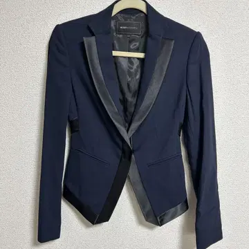 BCBG 테일러드 자켓 네이비 블랙 바이컬러 작은 사이즈 XXS