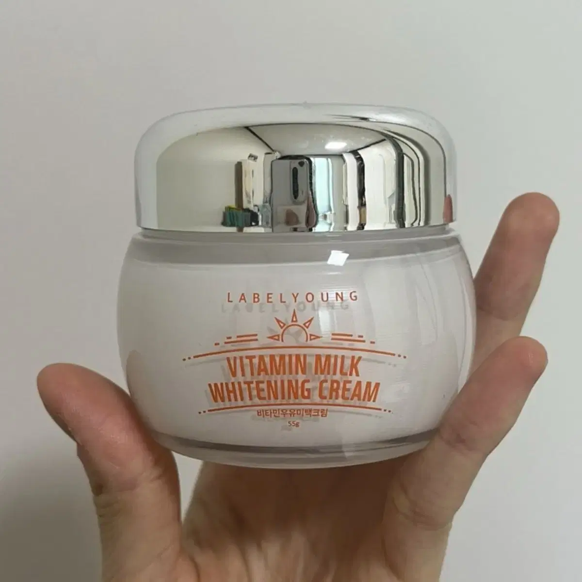 Label Young Tone-up Cream