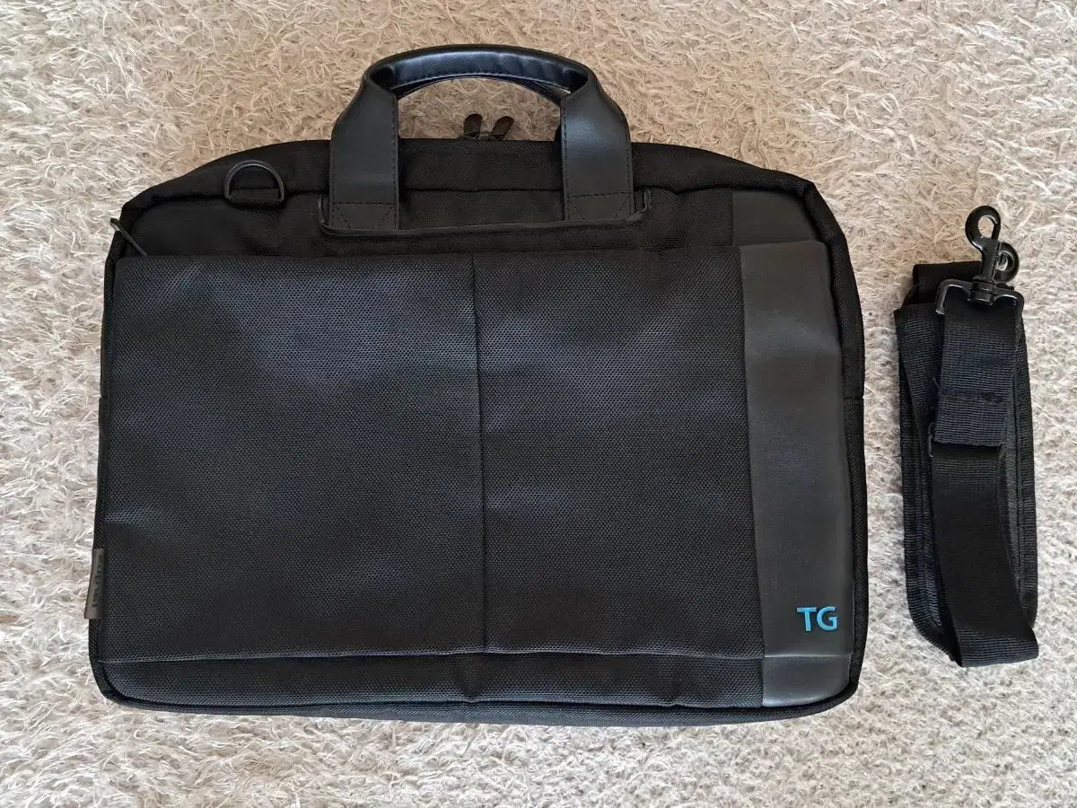 Laptop briefcase