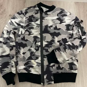 존 로렌스 설리반 아우터 남성용 카모플라쥬 패턴