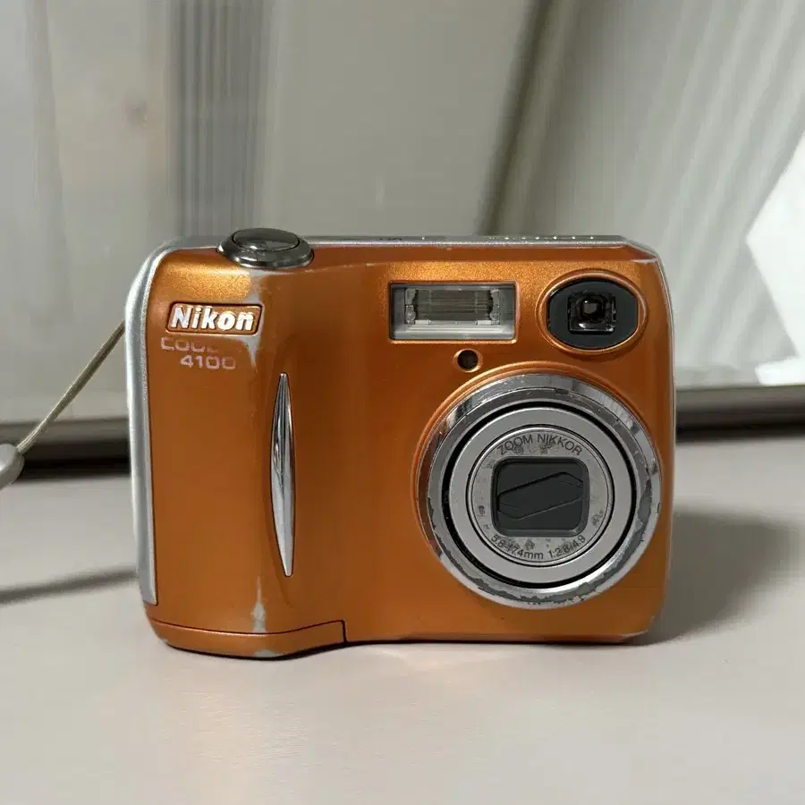nikon ニコン coolpix4100 オレンジ Yahoo!オークション -「coolpix-4100」の落札相場・落札価格