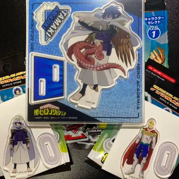 히로아카 빅 아크릴 스탠드와 아크릴 스탠드 아마지키 타마키, 통형 밀리오