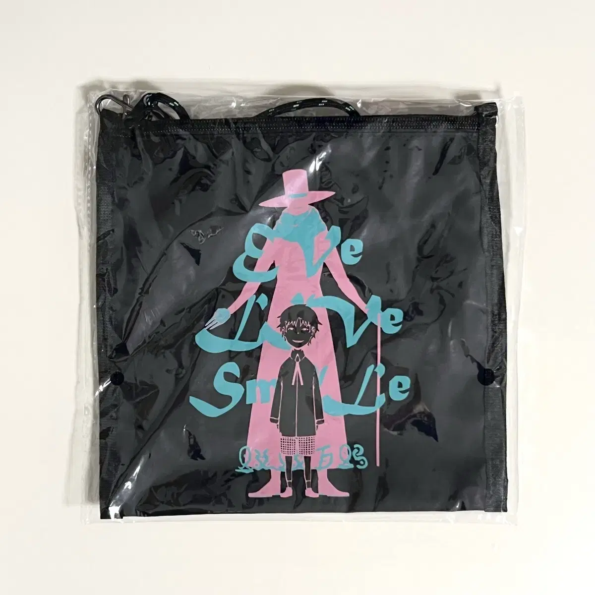 Smile Sacoche Bag Reversible pow Bag Utaite Eve