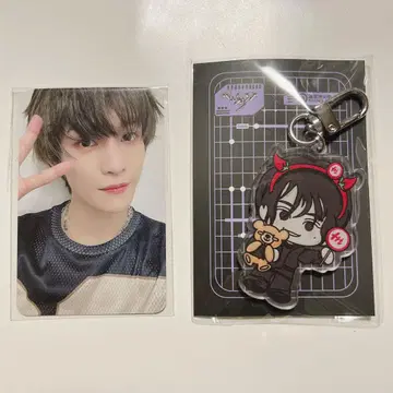 WayV 얀얀 하이디 라오 트레이딩 카드 아크링 키링
