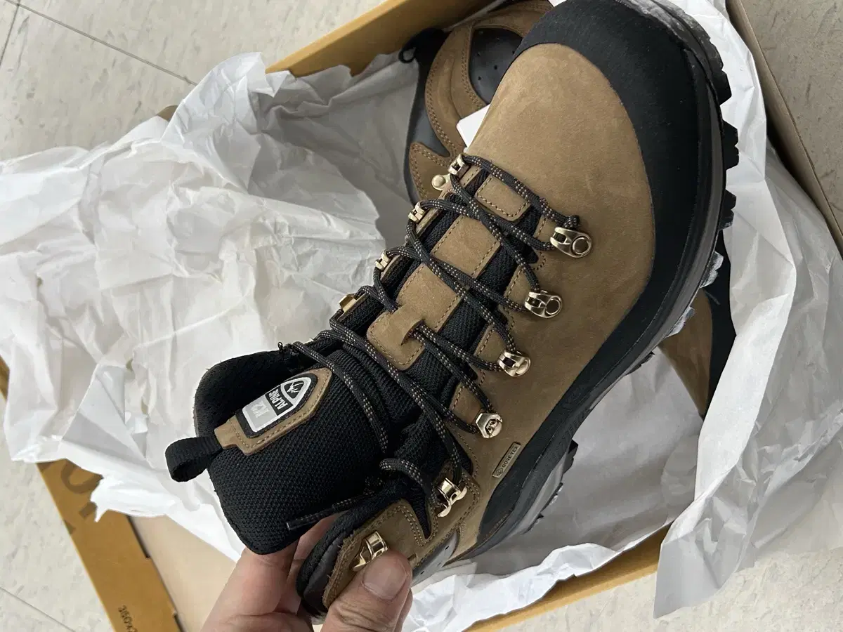 K2 보이저 프로(E7) Brown 등산화 280 새상품