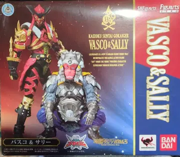 S.H.Figuarts 바스코&샐리