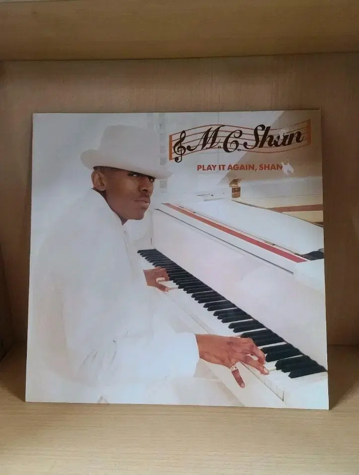 [수입 LP] M.C. Shan - Play It Again, Shan