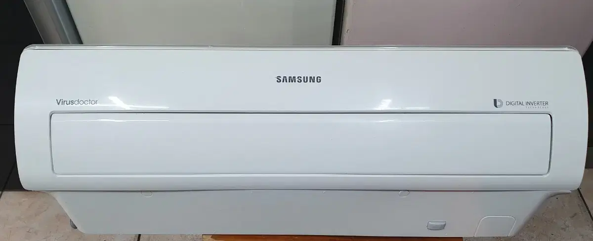Samsung 2-in-1 wall mount only/AR06HVAS1WKQ