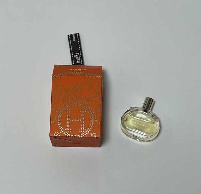 에르메스 바레니아 EDP 홀리데이 리미티드, 국문택
