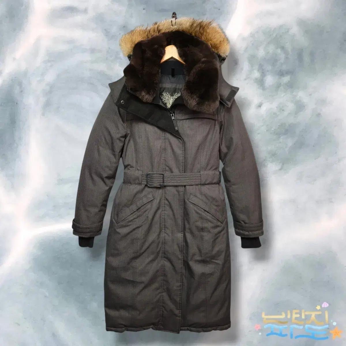 [1,85] nobis Nobis Coyote Fur Women's Long Padded Jacket