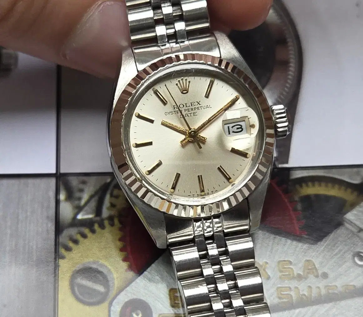 Rare] Rolex Oyster Perpetual 6917 Gold Bezel Jubilee Strap Women's (Appraisal)