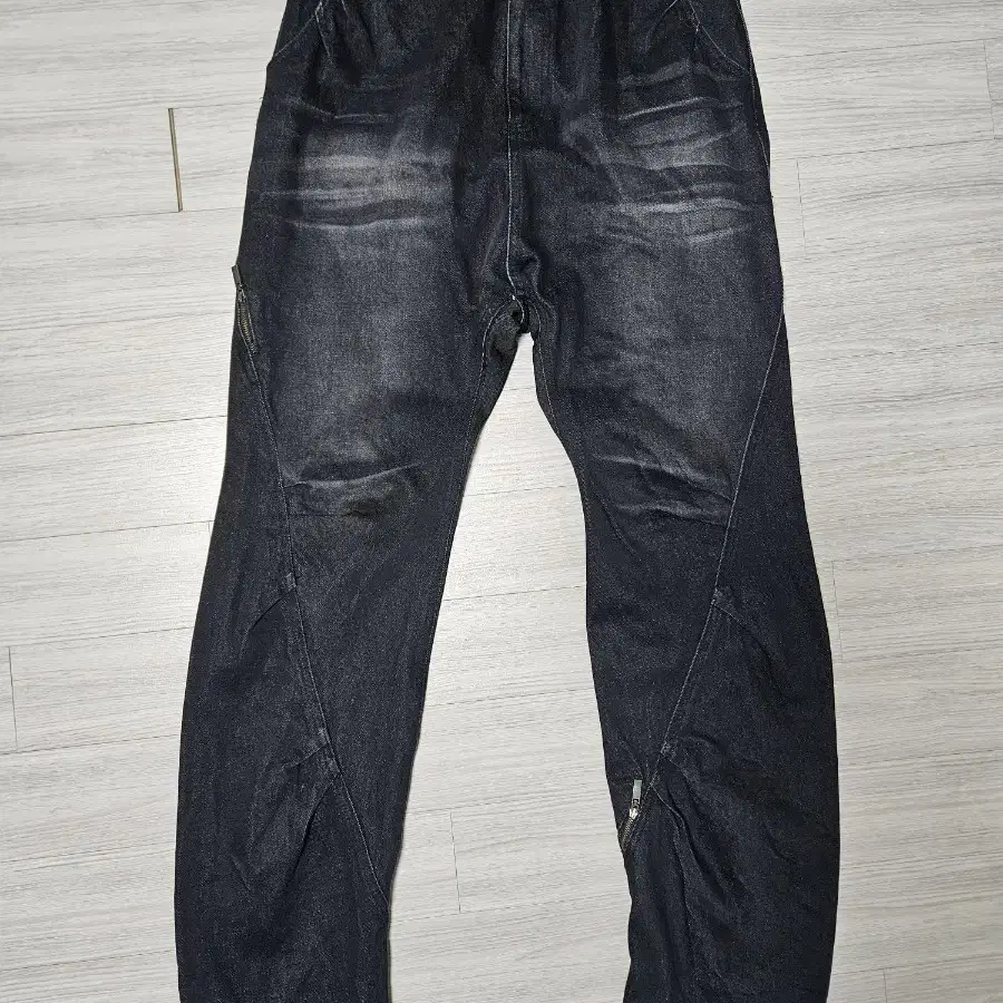 ■ADERERROR■ Elio jeans Noir Ader Error Black Elio Denim Trousers - ShopStyle Jeans