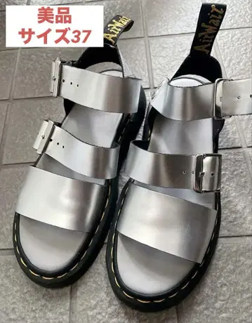 새상품급 Dr.Matens 샌들 닥터마틴