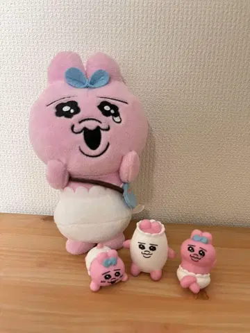 SALE*팬티를 입은 토끼 봉제 인형 및 피규어