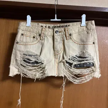 d.i.a 데미지 데님 미니 스커트