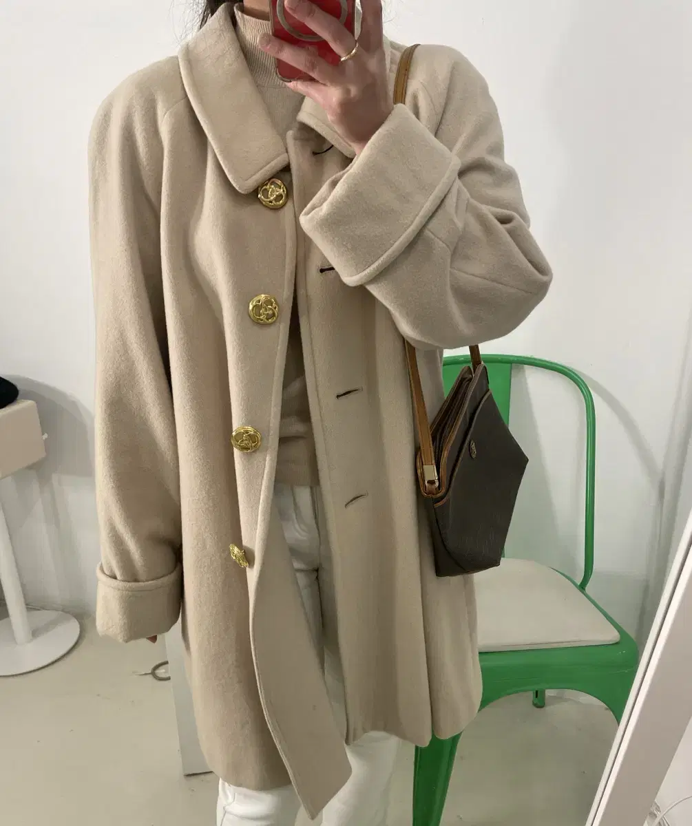 캐시미어 아이보리 코트
