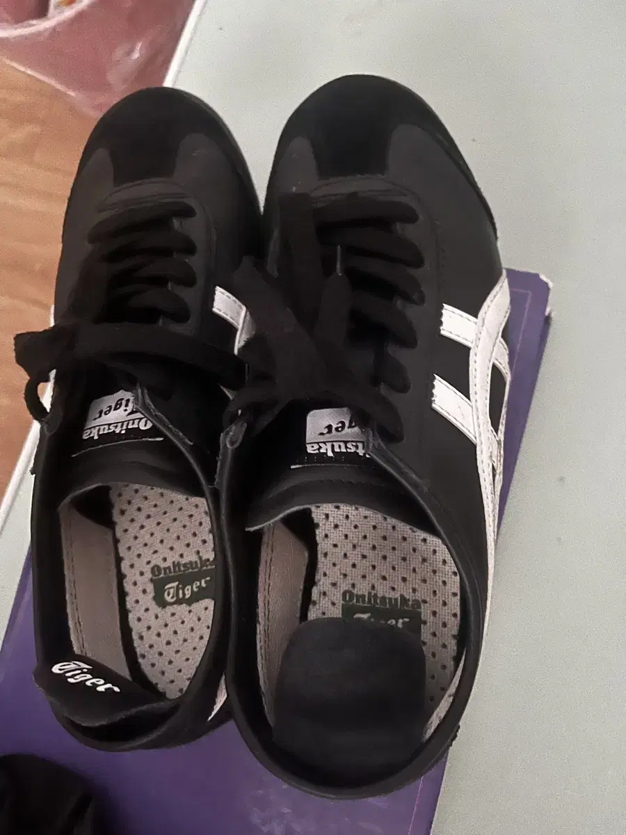 Onitsuka Tiger 230 Mexico