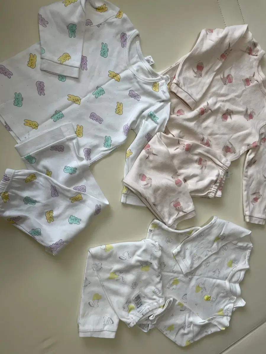 3 sets of underwear 100/90