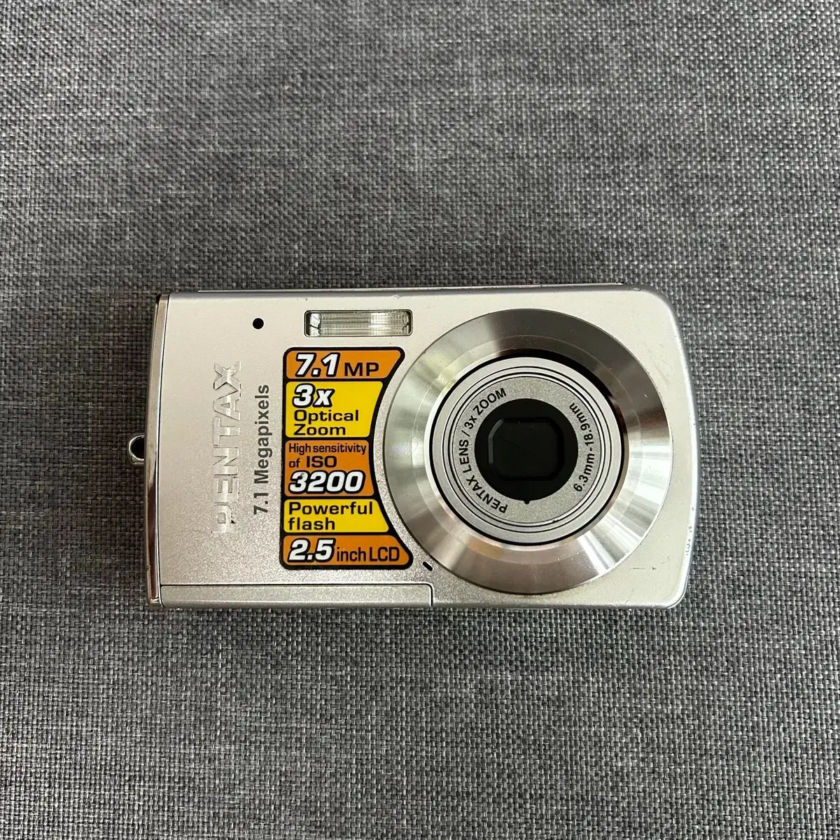 M30 Optio Pentax Digital Camera Zoom Optical 3x with 7.1MP Camera 