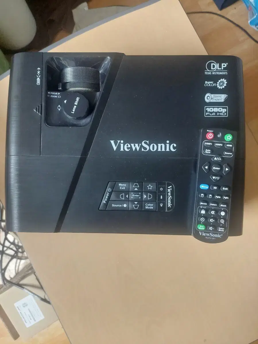 VueSonic 2200 ANSI. FHD Projector for sale.