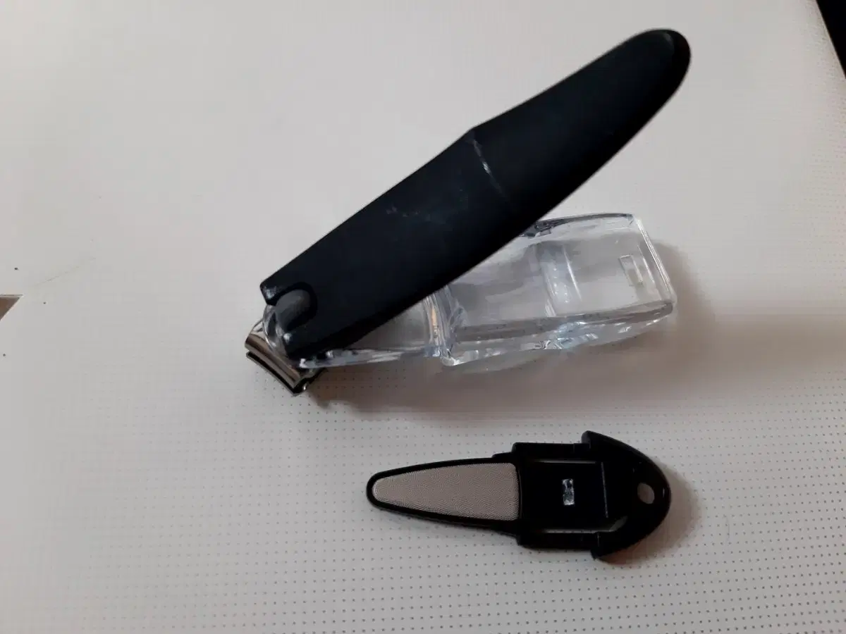Unused Henkel Stainless Steel Rotary Nail Clipper