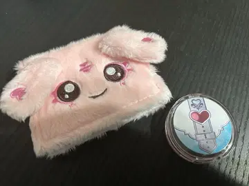 두 사람은 프리큐어 화장품 미플 하이 라이트 코뮌 아이 컬러 화이트